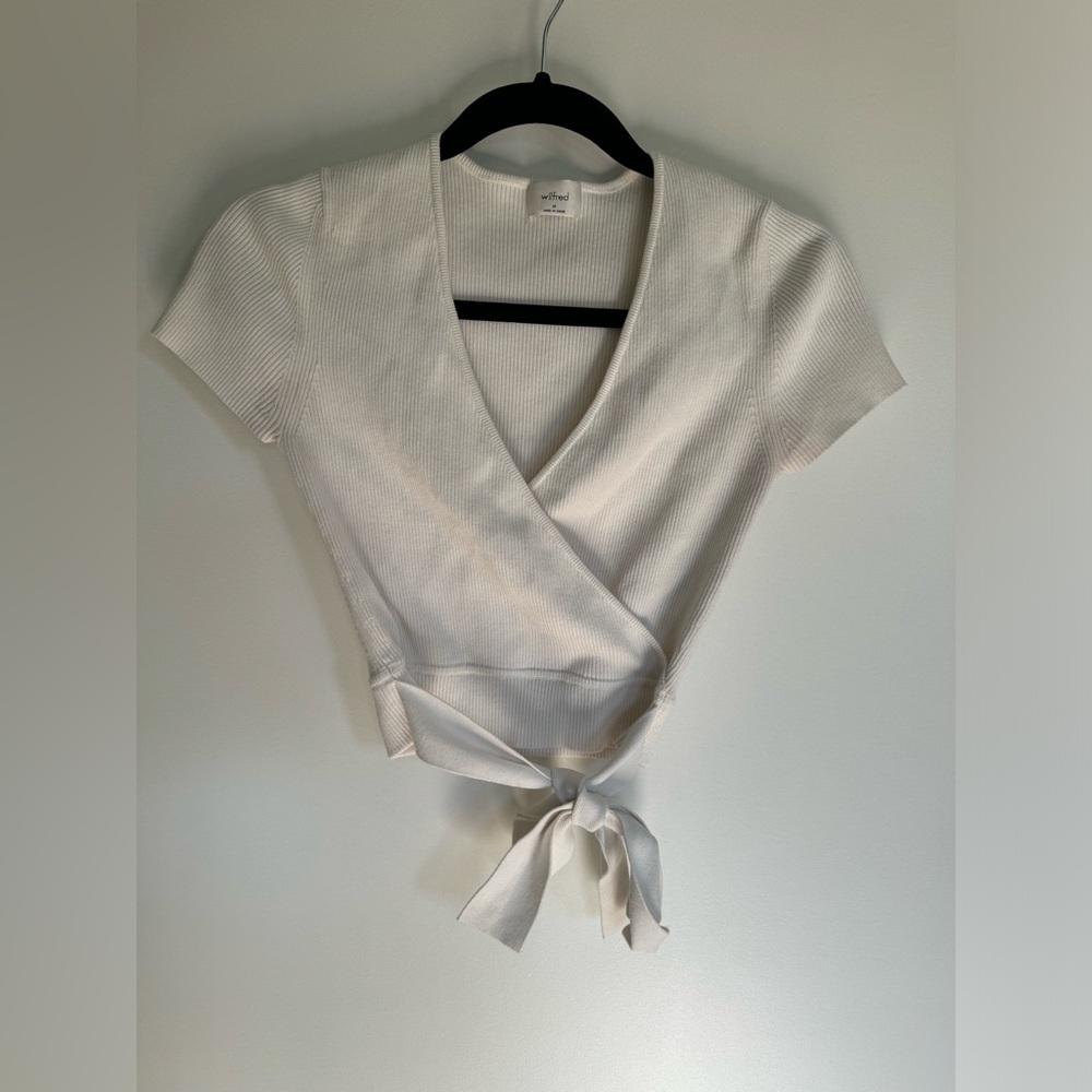 Wilfred front tie shirt